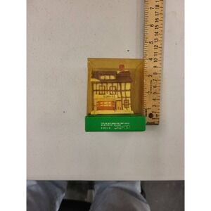 Dickens Village Lite-Up Bisque Ornament Clip‎ The Baker Building #6521-8